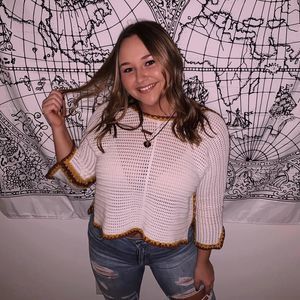 Meet your Posher, Lauren